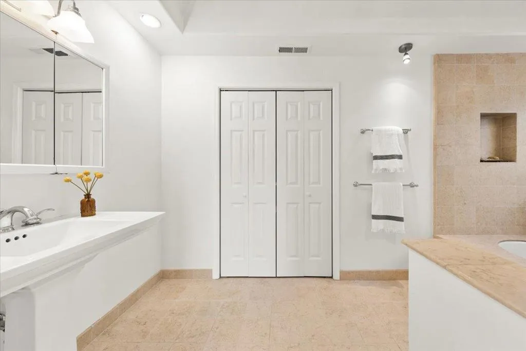 304 Harbor Drive, Santa Cruz, California 95062 home-pic-19